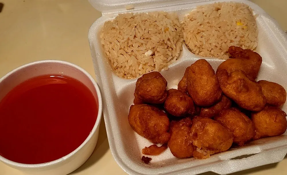 Egg Roll and Crab Rangoon